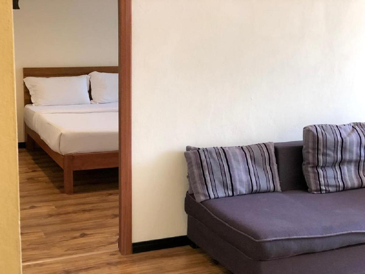 Hotel Sarina Mukah Экстерьер фото